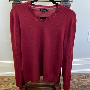 Banana Republic Men’s V-Neck Sweater Extra Fine Merino Wool Size Medium